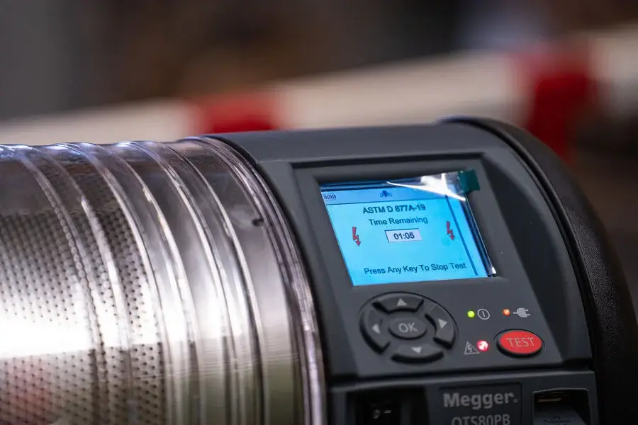 เช็กสภาพน้ำมันหม้อแปลงไฟฟ้า