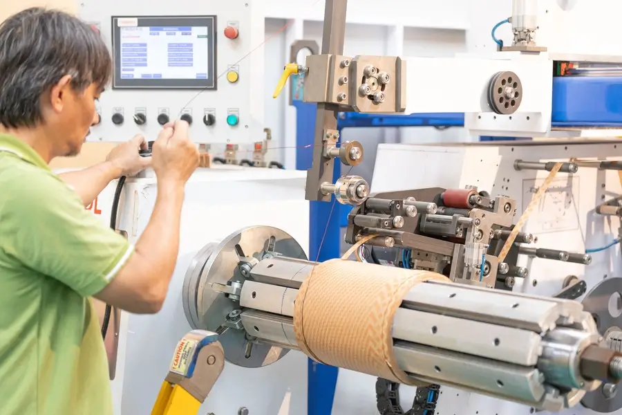 Diamond Dotted Paper กับฉนวนไฟฟ้า